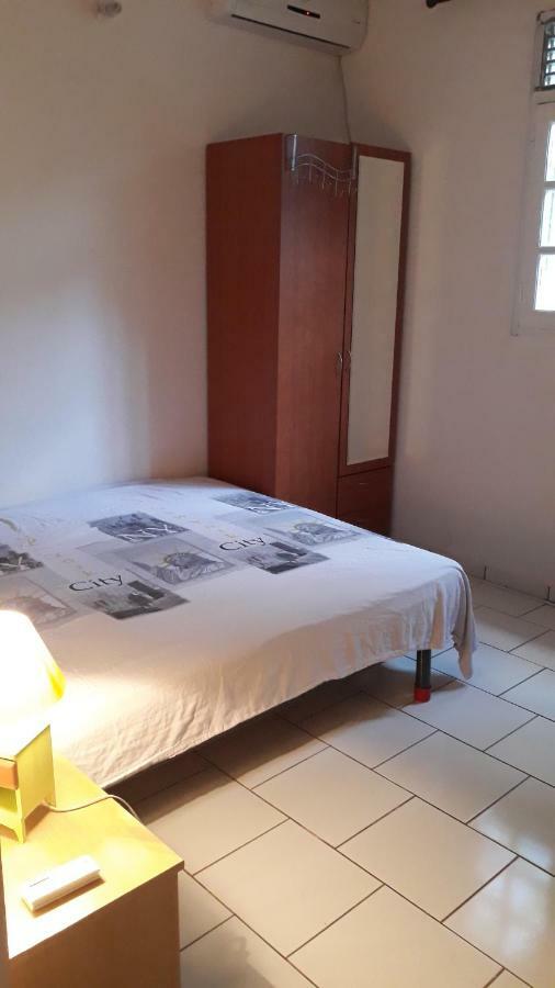 1 A 3 Chambres Proche Aeroport Les Abymes Luaran gambar